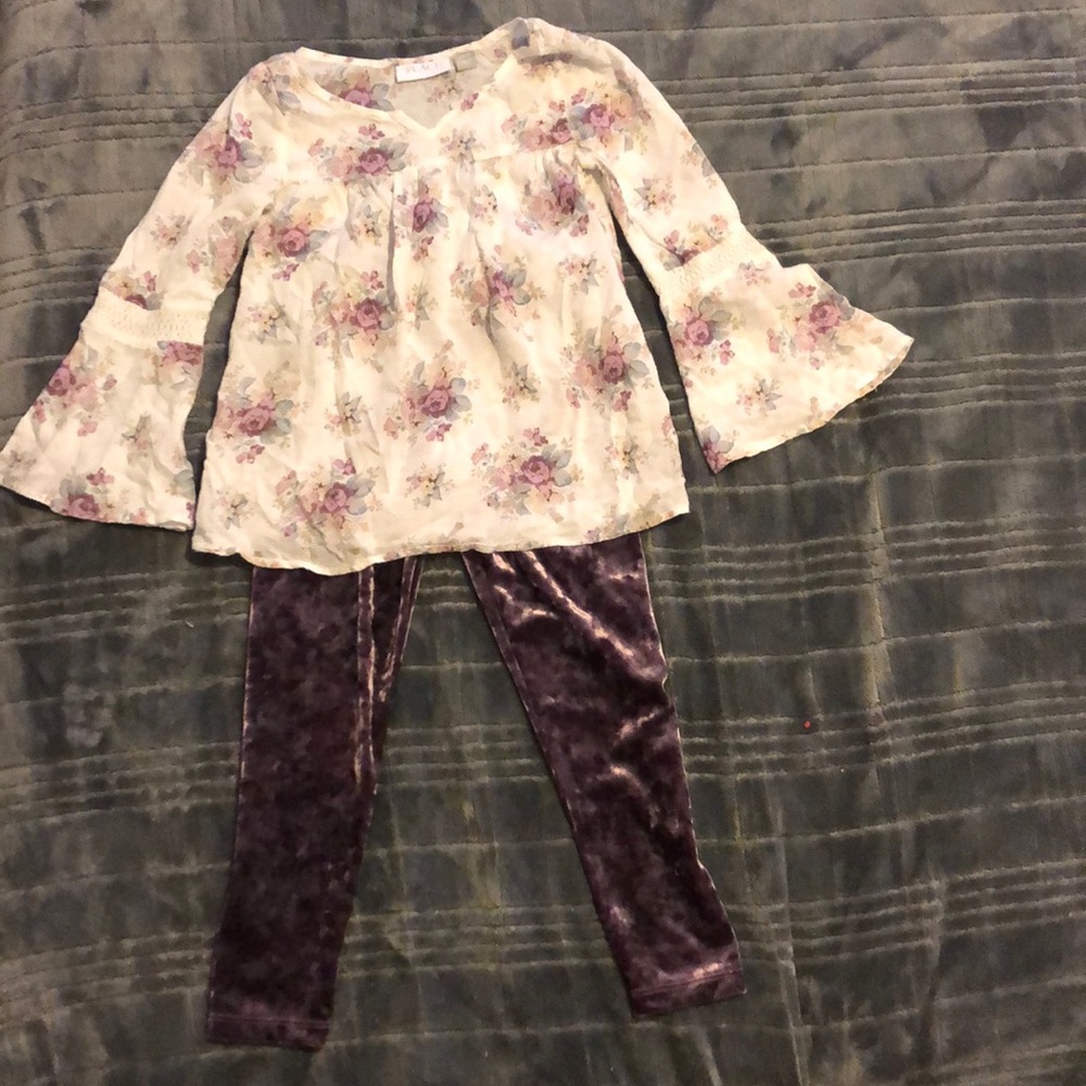 Children’s place size 4/5 beautiful outfit